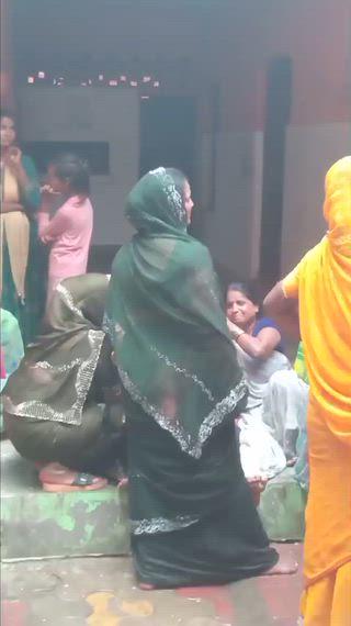 संत कबीर नगर में रेलवे के गड्ढे में डूबने से दो बच्चों की मौत