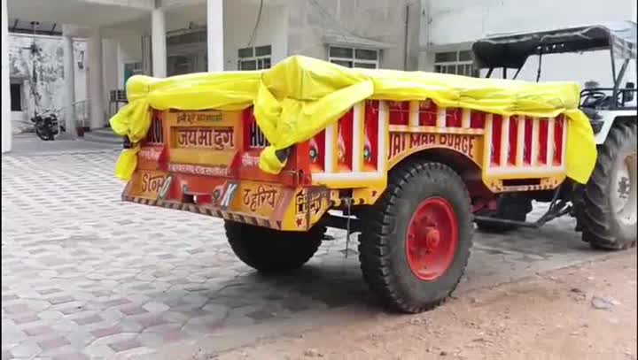 भद्रावती स्कूल के पास स्वराज ट्रैक्टर की बाइक में टक्कर, महिला घायल, चालक फरार
