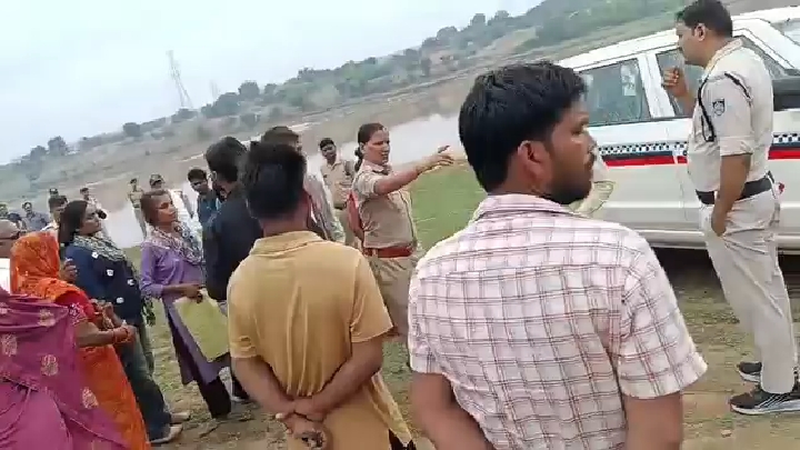सीधी की चर्चित घटना में एक और वीडियो सामने आने का दावा