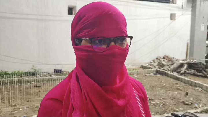 महिला लेखपाल ने शाहाबाद एसडीएम पर लगाए अभद्रता व धमकी के गंभीर आरोप, वीडियो वायरल