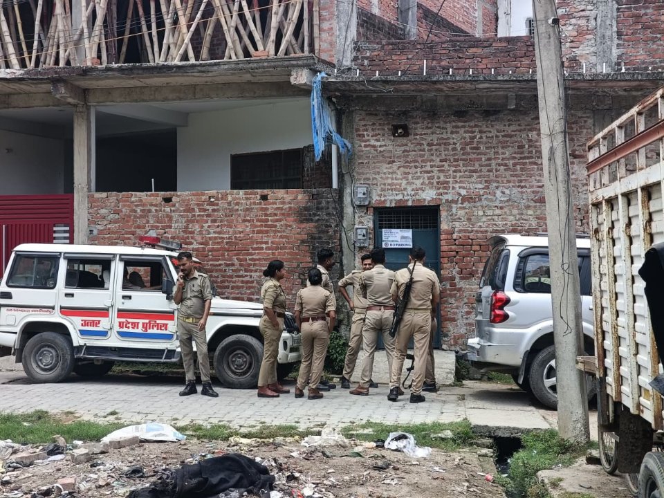 गोरखपुर: ATS और पुलिस की संयुक्त छापेमारी, इलाहीबाग में हड़कंप