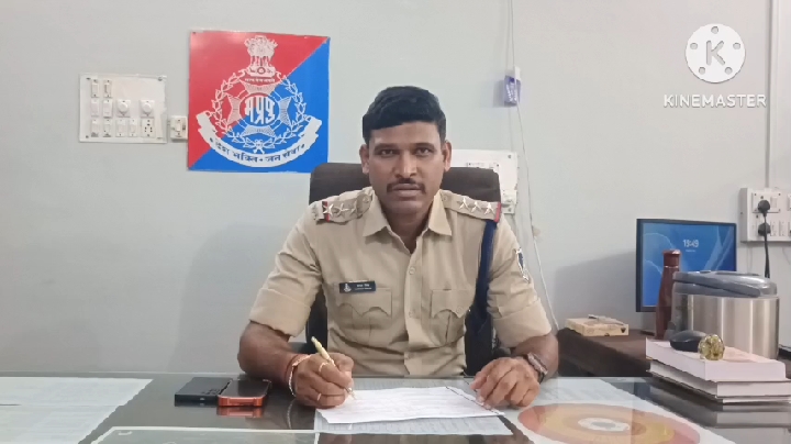 युवती का अपहरण, बाइक पर ले जाते दिखे लोग