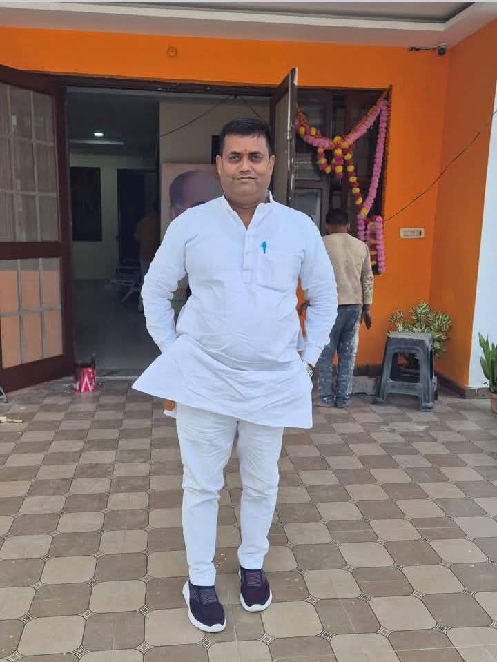 मगहर नगर पंचायत में हिसाब-किताब की मांग पर हलचल, मनोनीत सभासद ने खोला मोर्चा