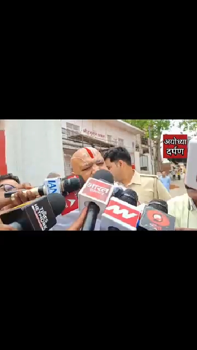 राम मंदिर ट्रस्ट के गोविंद गिरी से मुलाकात के बाद सवालों से बचे राजकुमार दास