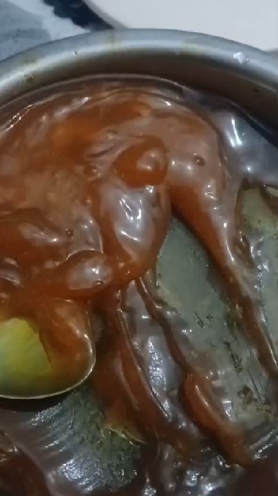 मिलावटी सरसों के तेल से ग्राहकों की जान से खिलवाड़, वीडियो वायरल