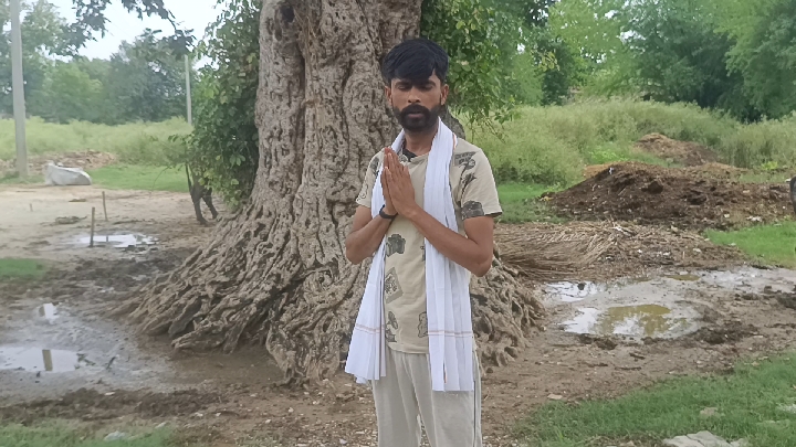 दबंगों के अवैध कब्जे के खिलाफ ग्रामीणों ने मुख्यमंत्री से लगाई गुहार
