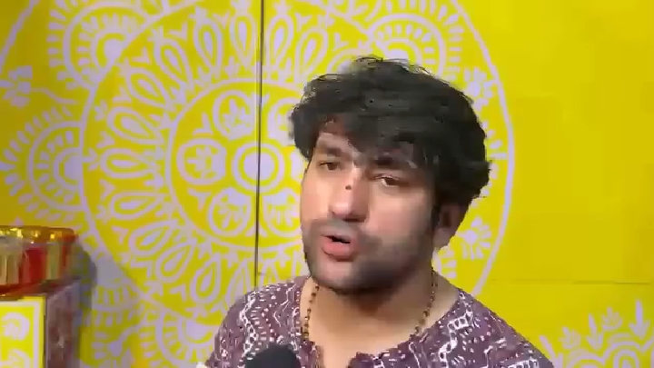 कोड़ा गोलीकांड पर बागेश्वर धाम के धीरेंद्र शास्त्री महाराज का बयान