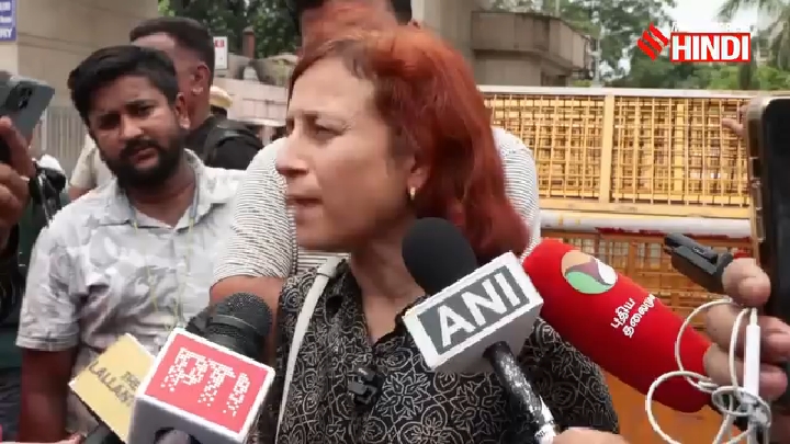 सोनम वांगचुक को पुलिस ने हटाया, पत्नी बोलीं- जारी रखें शांतिपूर्ण आंदोलन
