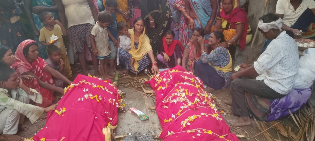 बेटे की मौत के सदमे में पिता ने भी तोड़ा दम