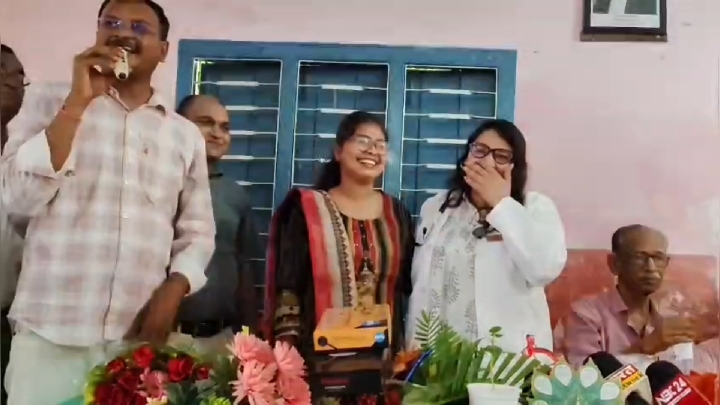 पहले प्रयास में FMGE पास कर बेतिया की दीक्षा ने रचा इतिहास
