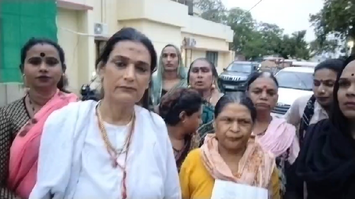 किन्नर गद्दी विवाद में महिला ने लगाया उत्पीड़न का आरोप, मांगी सुरक्षा