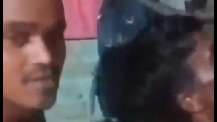 देवी-देवताओं पर आपत्तिजनक टिप्पणी पर भड़का बजरंग दल, आरोपी ने मांगी माफी