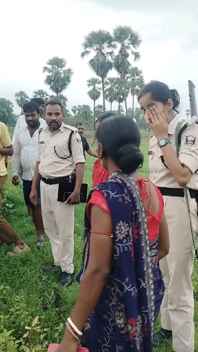 बिहार में पत्नी ने पति को मारा, खेत में मिली लाश