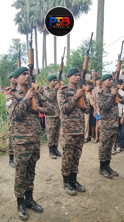 वीर जवान अखिलेश आनंद शहीद, सैनिक सम्मान के साथ दी गई अंतिम विदाई