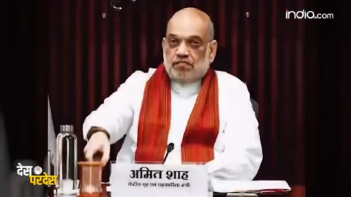 संसद छोड़कर पिछले दरवाजे से भागे मोदी, राहुल गांधी का दिखा डर