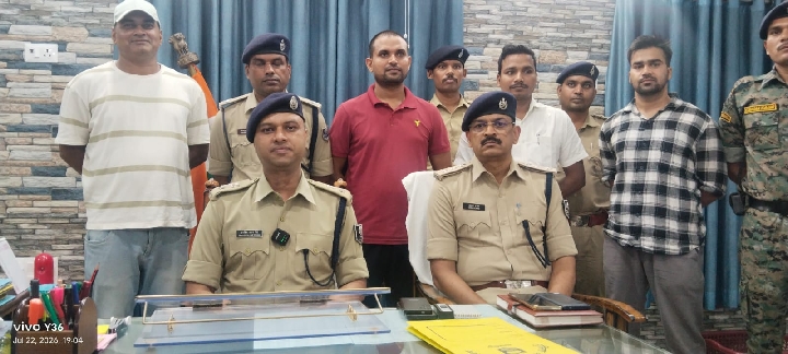 24 अवतार धाम से करोड़ों की मूर्ति चोरी का खुलासा, 3 गिरफ्तार