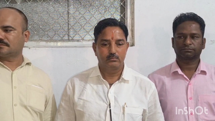 40 हजार रुपये की रिश्वत लेते कॉलेज का संस्थापन अधिकारी गिरफ्तार