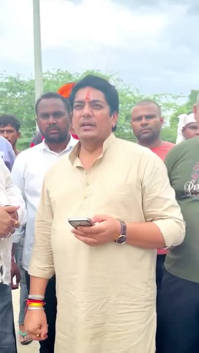 जैतपुरा पहुंचे मंत्री अविनाश गहलोत, दिए सड़क मरम्मत के निर्देश