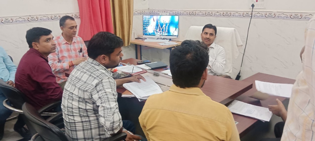 बिना डीएम की मंजूरी के ग्राम पंचायतों में नहीं होंगे विकास कार्य