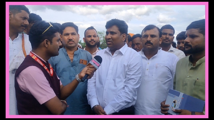 दतिया उपचुनाव में बड़ा उलटफेर, बसपा के पूर्व प्रत्याशी के बेटे ने थामा बीजेपी का दामन