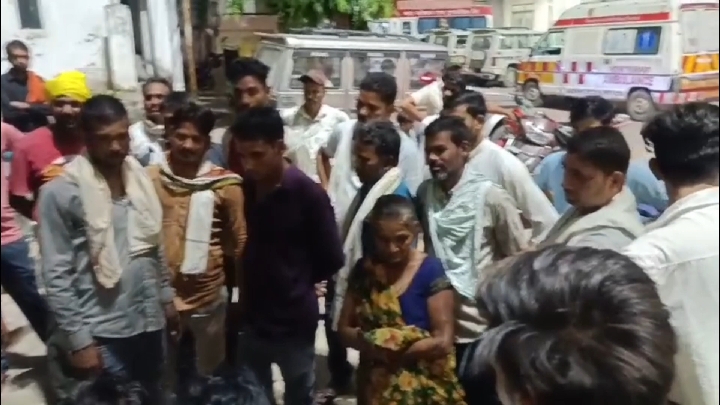 नवविवाहिता की करंट से मौत पर बवाल, मायके वालों ने लगाया हत्या का आरोप