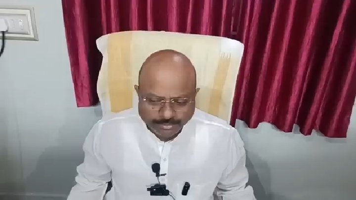 पूर्व सांसद अर्जुन राय ने RJD छोड़ थामा बीजेपी का दामन