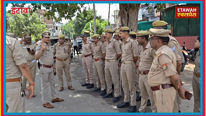 मुख्यमंत्री योगी आदित्यनाथ की सुरक्षा में चप्पे-चप्पे पर तैनात रही इटावा पुलिस