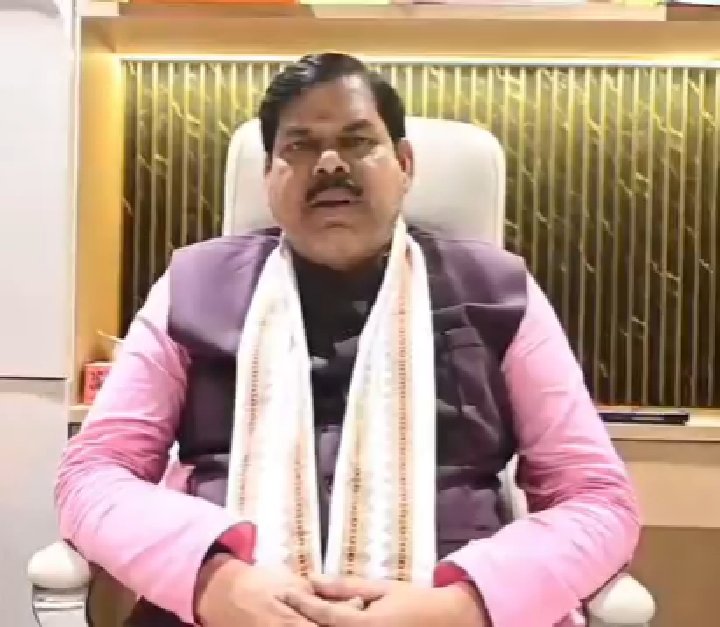 शिक्षा मंत्री ने टीचरों के बारे में किया बड़ा ऐलान