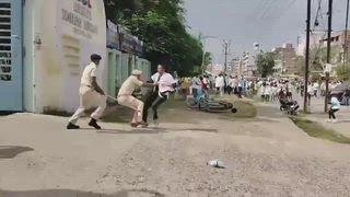 पटना में छात्रों का प्रदर्शन, रिजल्ट गड़बड़ी पर पुलिस से झड़प