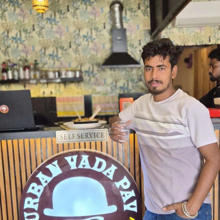 Abhishek agrahari संस्थापक सोन