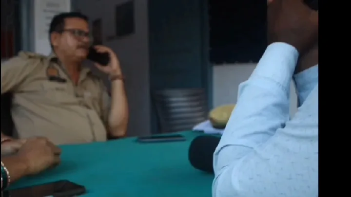 सलेमपुर, देवरिया में मामला दर्ज, गिरफ्तारी लंबित