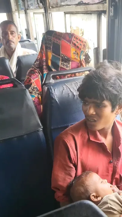 बस यात्रियों ने बचाया बच्चे को, झूठ पकड़ा गया