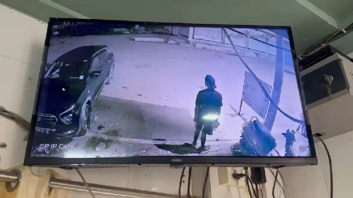 सीमलवाडा में रात में तीन जगह चोरी, CCTV में कैद चोर