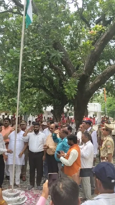 डोहरिया में आज भी जिंदा है क्रांति, शहीदों को नमन