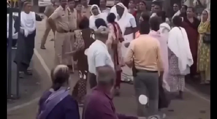 किन्नरों में गद्दी को लेकर विवाद, जमकर मारपीट; दोनों पक्षों पर मामला दर्ज