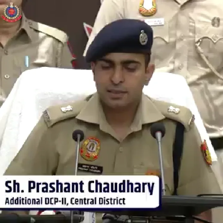 दिल्ली पुलिस ने ब्रिटिश एयरवेज और फ्यूचर विंग लर्निंग इंस्टीट्यूट के नाम पर फर्जी नौकरी रैकेट का भंडाफोड़ किया