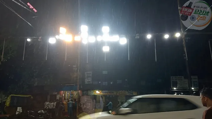 कानपुर में जश्र ए चिराग की रोशनी, सड़कों पर सजावट