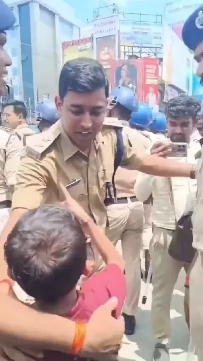 छोटे बच्चे ने की बड़ी मांग, बिहार के सीएम को इस्तीफे की चेतावनी