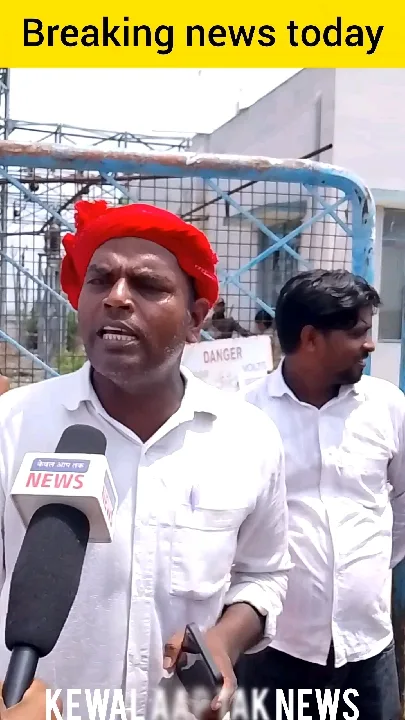 बिजली कटौती के विरोध में ग्रामीणों का प्रदर्शन, गुलजारपुर पावर ग्रिड पर ताला