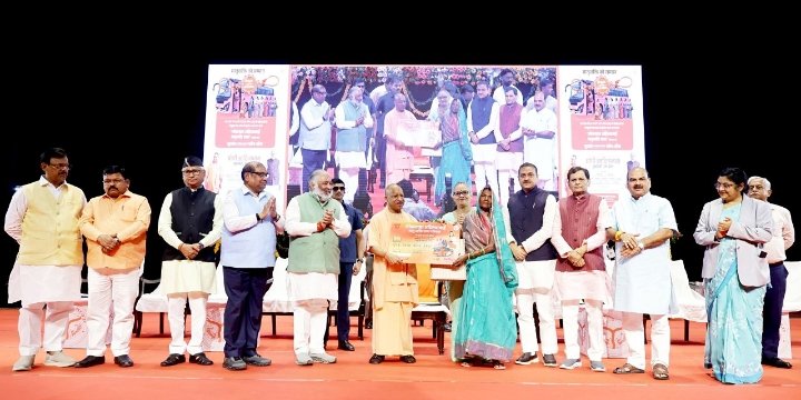 प्रधानमंत्री के मार्गदर्शन में लखनऊ में ‘लोकमाता अहिल्याबाई मातृशक्ति यात्रा’ का शुभारंभ