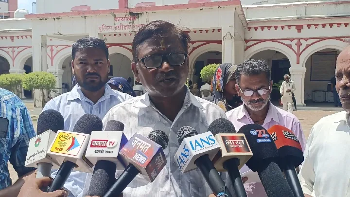प्रॉपर्टी डीलर पर बैनामा न करने का आरोप, जांच में फर्जीवाड़ा सामने आया