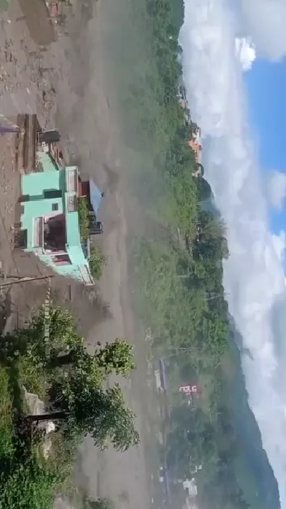नेपाल त्रासदी में लापता हुए कोलकाता के 32 लोग, तलाश जारी