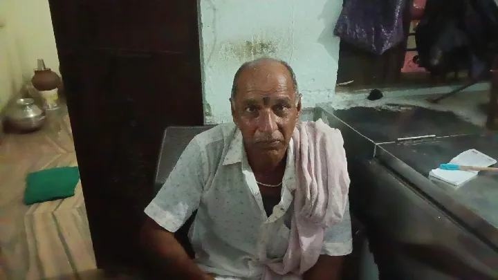 जाटों की धनेत में चोरों का आतंक! बाइक छोड़ भागे बदमाश, बड़ा सुराग मिलने की संभावना