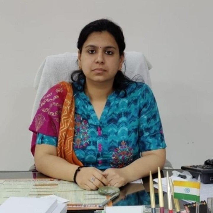दिव्या मित्तल ने IAS सेवा से लिया अलविदा, भावुक संदेश में किया खुलासा