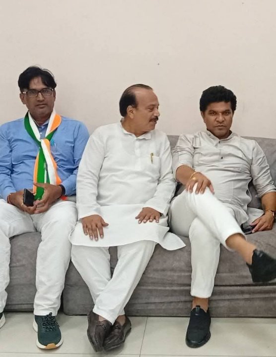 कांग्रेस टीम ने गोरखपुर में संगठन सृजन को लेकर की चर्चा