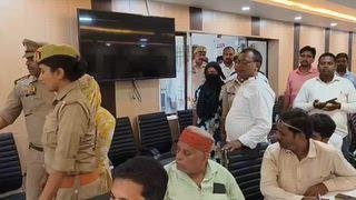 पुलिस ने झोले काटकर चेन चोरी करने वाली दो महिलाओं को किया गिरफ्तार