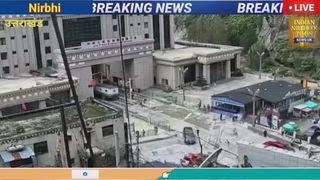 नेपाल में आई बाढ़ ने घरों को किया तबाह, भारत कर रहा मदद