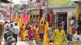 श्री श्याम सलोना मित्र मण्डल ने निकाली भव्य निशान शोभायात्रा