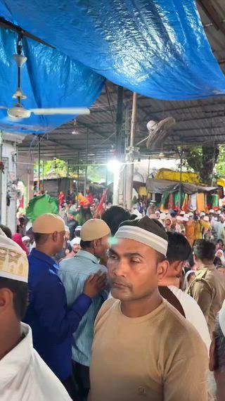नौचंदी में उमड़ी भारी भीड़, पुलिस प्रशासन तैनात