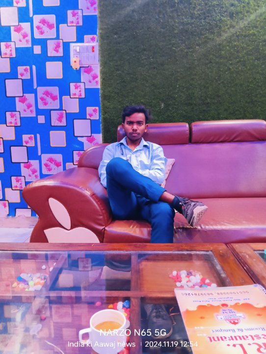 पत्रकार संदेश राज